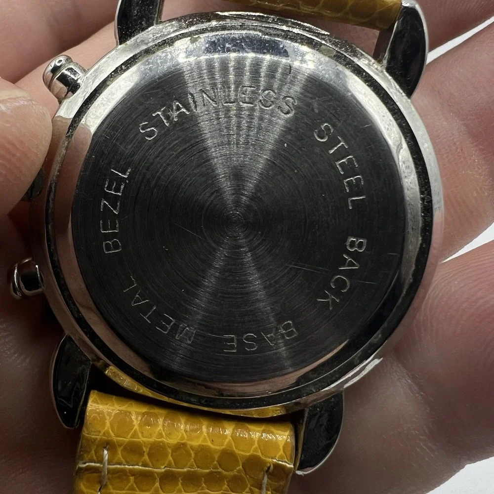 CG Women's Quartz Watch Rhinestone Bezel MOP Dial Plastic Band Needs New Battery